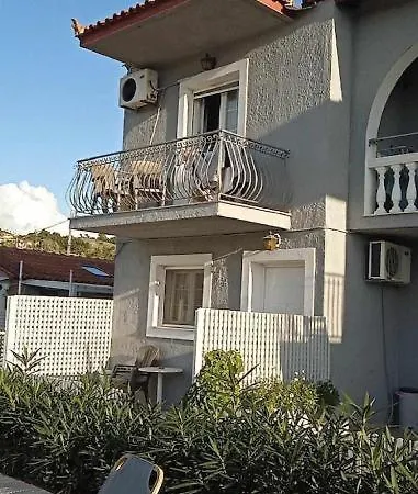 Lux Ionian St&apts